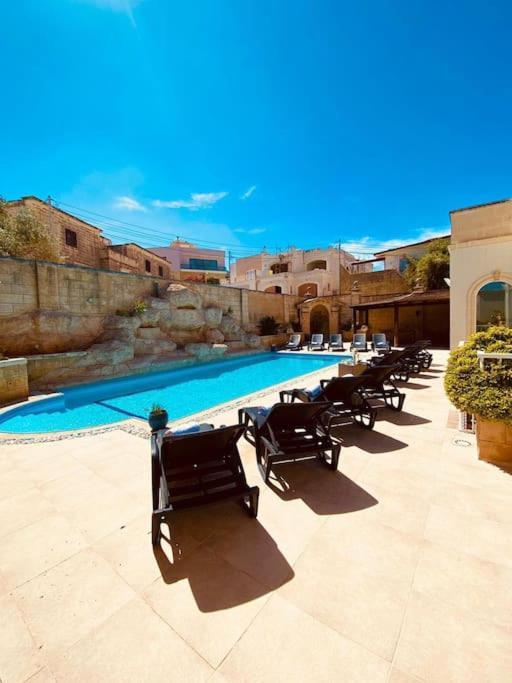 Velver Mansion, Malta - Luxury With Pool *